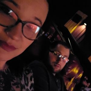 Meet your Posher, Leigh